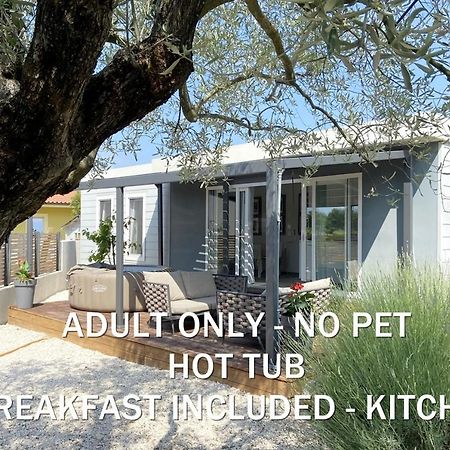 Boutique Mobile Homes Ulikarovinj (Adults Only) Ngoại thất bức ảnh