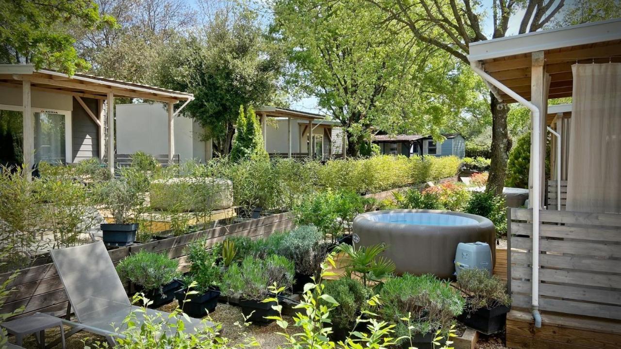 Boutique Mobile Homes Ulikarovinj (Adults Only) Ngoại thất bức ảnh