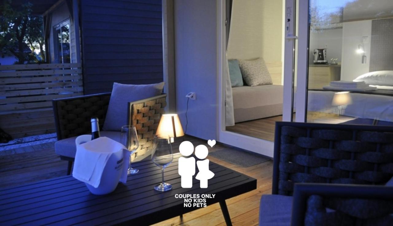Boutique Mobile Homes Ulikarovinj (Adults Only) Ngoại thất bức ảnh